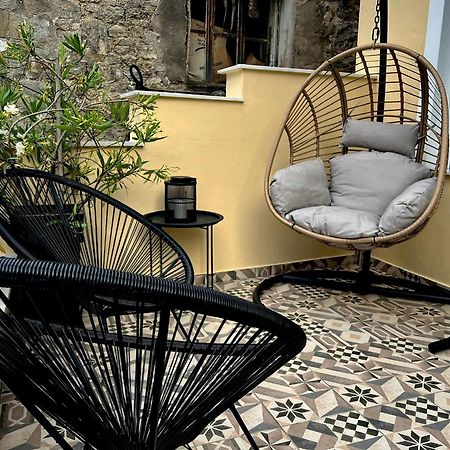 Ferienwohnung Under The Aqueduct Boutique House Kavala Exterior foto