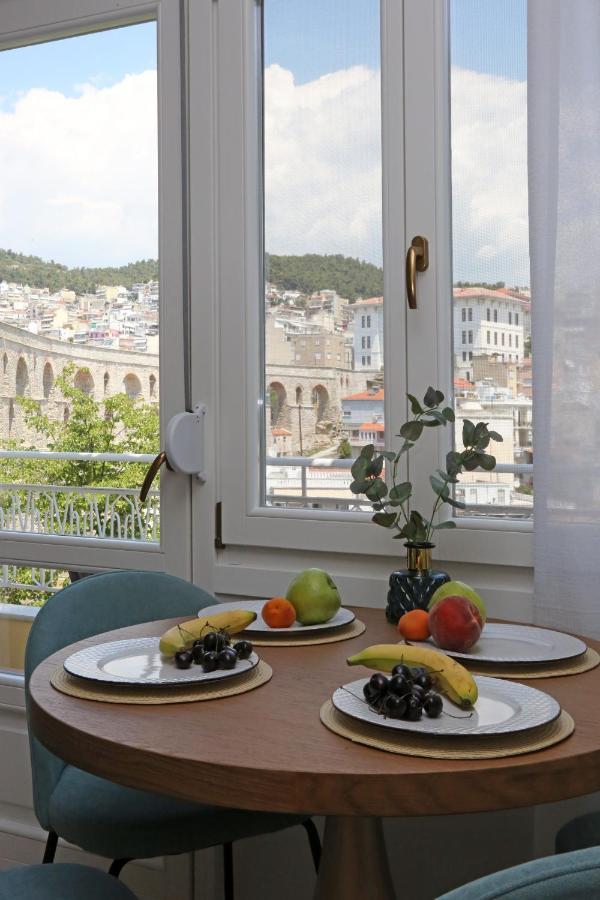 Ferienwohnung Under The Aqueduct Boutique House Kavala Exterior foto
