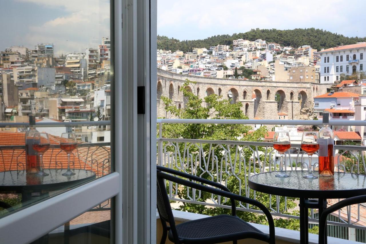 Ferienwohnung Under The Aqueduct Boutique House Kavala Exterior foto