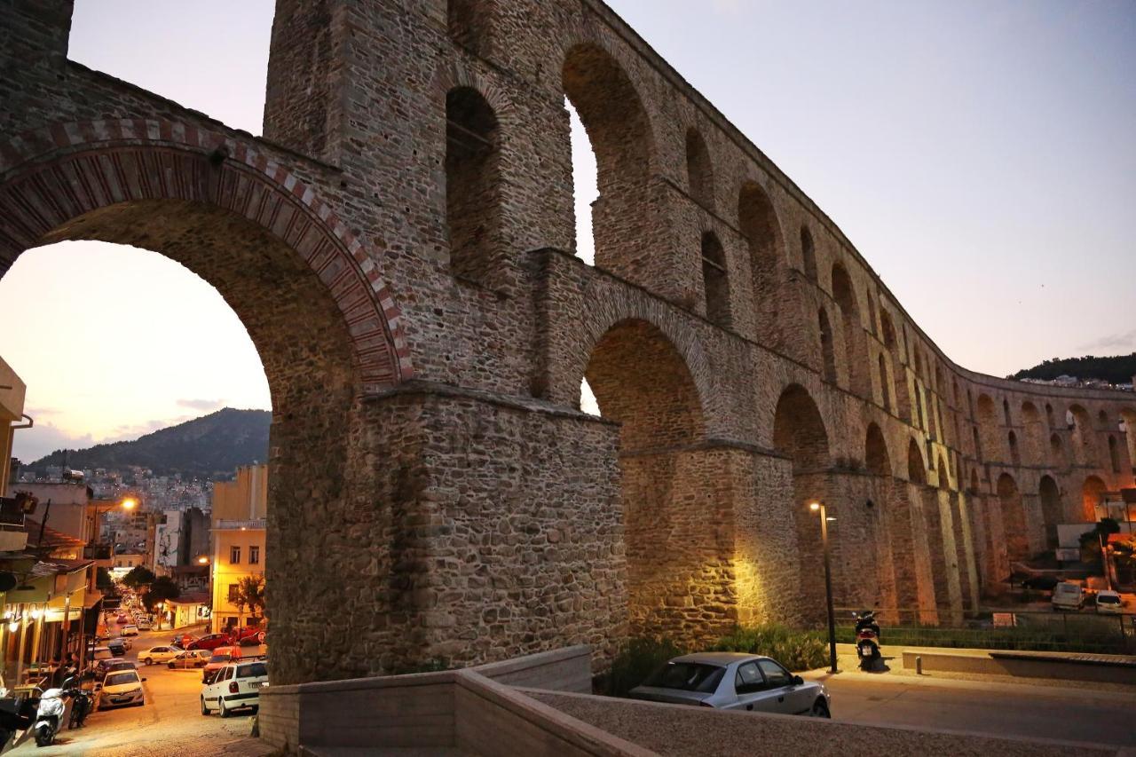 Ferienwohnung Under The Aqueduct Boutique House Kavala Exterior foto